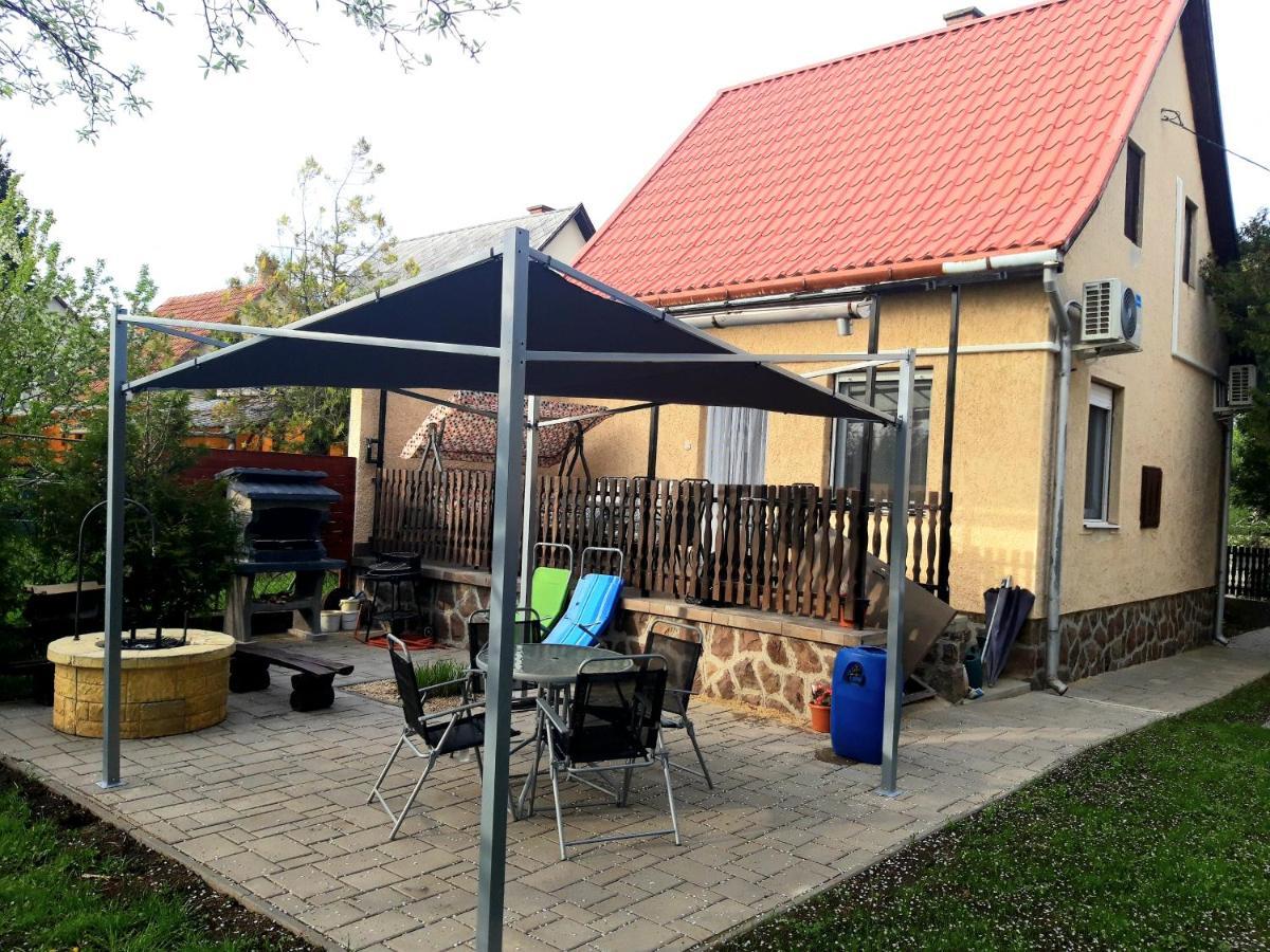 Arany apartman Zsóry Mezőkövesd Exterior foto